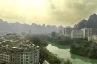 Yeste Hotel (Hechi Jinchengjiang) - Mountain view