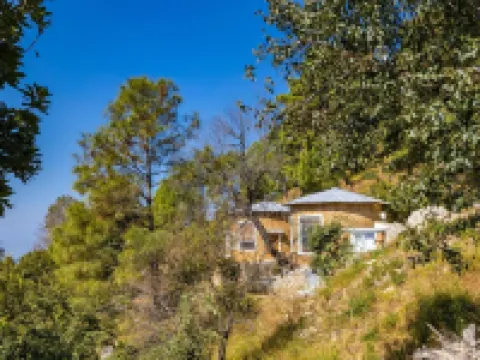 Sukoon Nature Retreat Near Bhatrojkhan Ranikhet Hotels in Chamoli