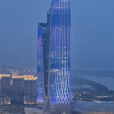 Jumeirah Nanjing Hotel berhampiran Kuil Tianlong