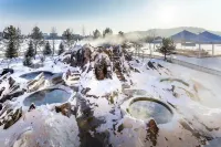 Tianhe Holiday Hotel (Changbai Mountain West Scenic Area Ticket Office Branch) - con terme