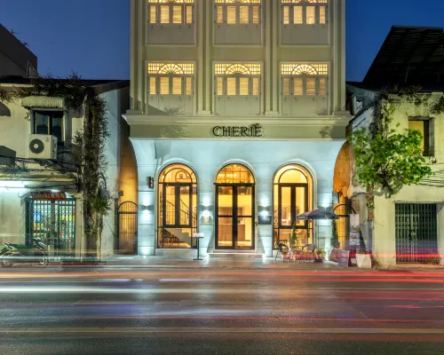 Cherie Bangkok Boutique Hotel Hotels near Queen’s Gallery