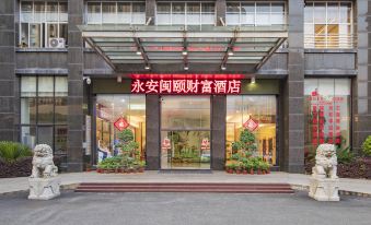 Western Wealth Boutique Hotel