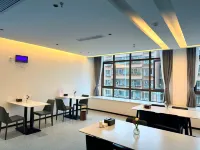 โรงแรมยาหยา หลงหลี่ - พร้อมอาหารเช้า
