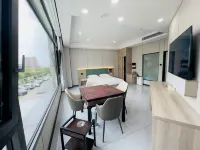 Wang's Courtyard Inn