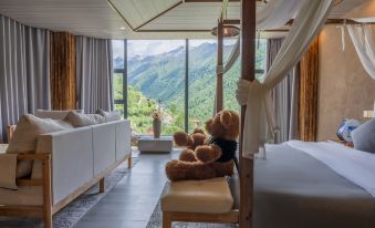 Siguniangshan Yunding Mountain-view Homestay