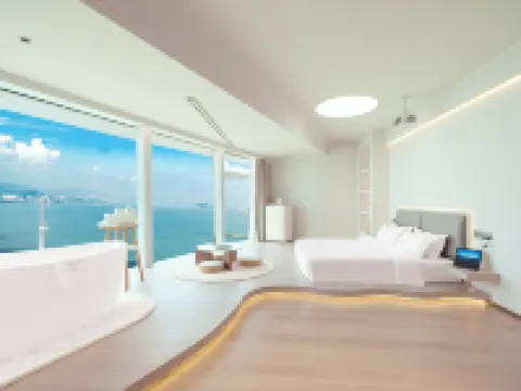 Xiamen IMAY Designer Seaview Apartment (Shimao Twin Towers Branch) Hotels in Xiamen