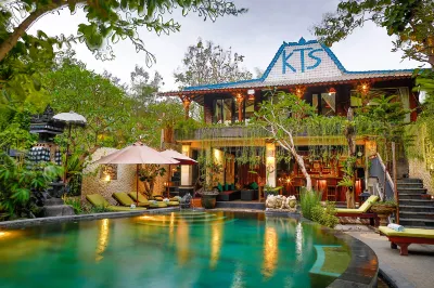 KTS Balinese Villas Hotel in zona Villa Madera