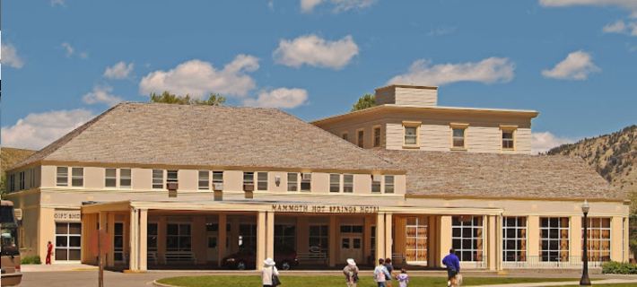 Mammoth Hot Springs Hotel Hotels in Park County