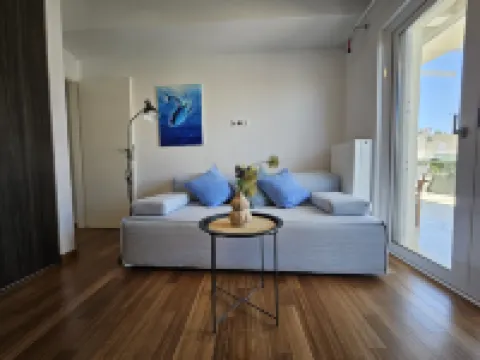 安靜民宿雅典市中心-整套兩居室-頂樓100平米陽台看雅典日出日落 新斯米爾尼酒店