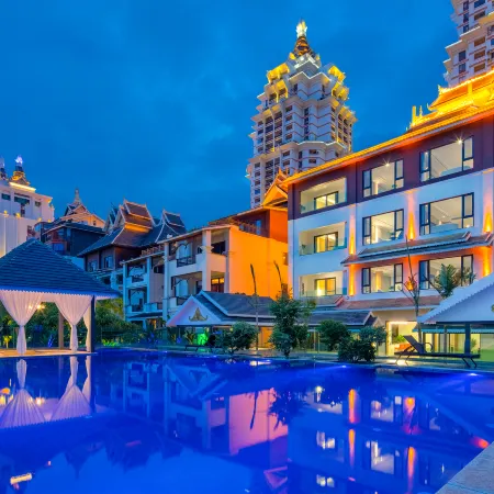 Yuemingzhuang Xishuangbanna Resort ( Gaozhuang Xishuangjing Star Night Market)