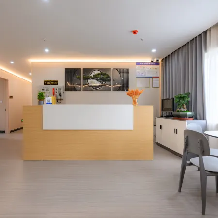 Lanwan Homestay (Qingfangcheng Subway Station)