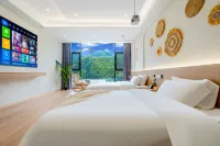 Yinlu · Guanyue Mountain View Luxury Vacation Homestay - balcony