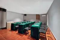 灰鯨智能飯店（保定軍校廣場河北大學店） - 商務