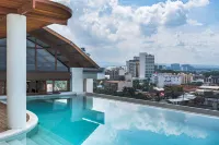 Azzurro Hotel - 屋上プール