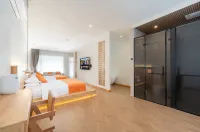 mountain east hotel