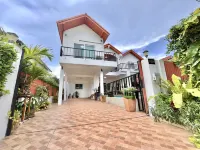 Casa jomtien village  Pattaya Sea Sky Pool Villa