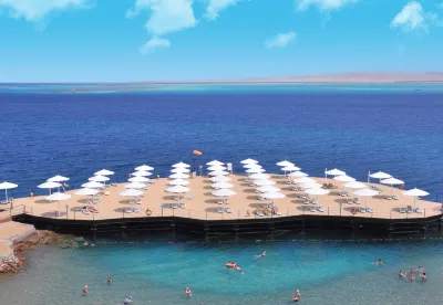 منتجع صن رايز هوليدايز Hotels near جراند اكويريوم