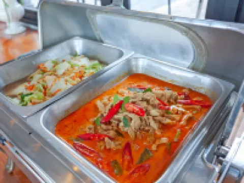 เดอะ ธนา รีสอร์ท เกาะเต่า โรงแรมในอำเภอเกาะพะงัน