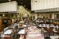 Crowne Plaza GLASGOW by IHG - breakfast