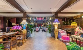 Beijing Xiaofengxian Mansion Hotel(Tiananmen Square Qianmen Pedestrian Street)