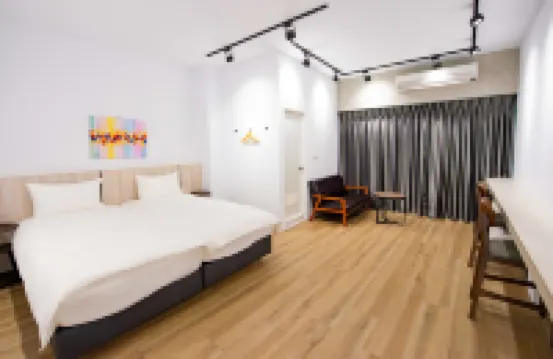 Chao Hostel