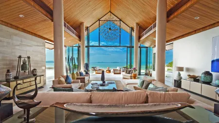 Villa Amarapura Отели рядом с достопримечательностью «Koh Rang Noi»