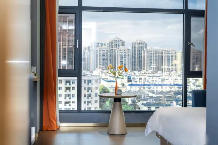 Huihua Hotel Lushan (Qixiang Avenue)