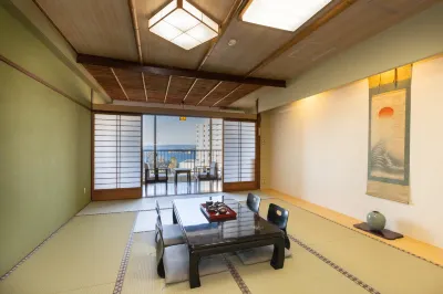 Shirahama Onsen Kisyu Hanto Hotel dekat Hei-sogen Park
