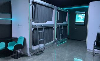 Yushu Millennium E-Sports Hotel