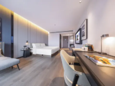 Atour Hotel Qishan Avenue, Chizhou Railway Station Hotels in Chizhou