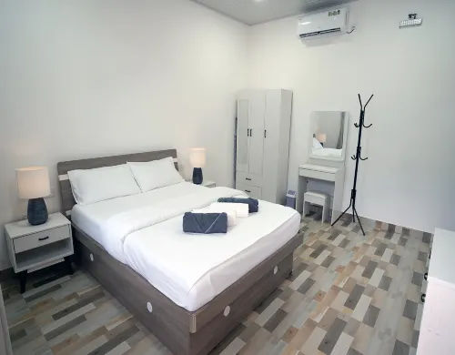 The Happiness Sun Suites Hotels in Fodhdhoo