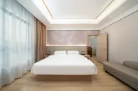 BORRMAN Borrman Hotel (Liuzhou Yaobu Ancient Town The Mixc) - 3-Star
