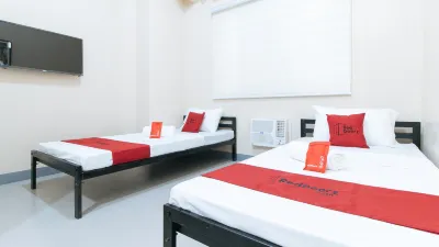RedDoorz Plus @ Torre de Manuel Residences 1 케손시티 호텔