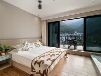 Yunqi (Anji Yunshang Grassland Store) Hotels near Sky Land