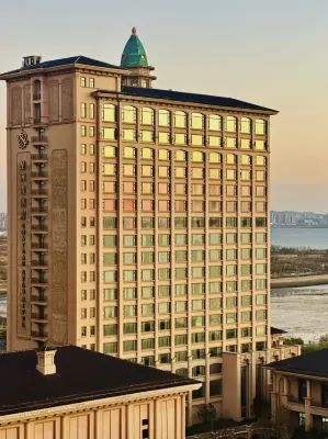 Qingdao Chateau Star River Hotel Hotels in Fantawild Dreamland and  Hongdao High-tech Zone