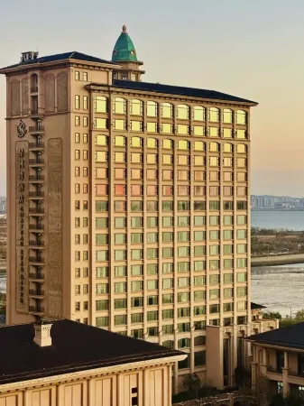 Qingdao Chateau Star River Hotel Отели рядом со станцией Chengyang Railway Station