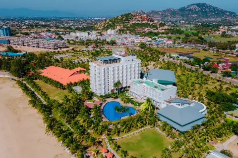 Saigon - Ninh Chu Hotel & Resort