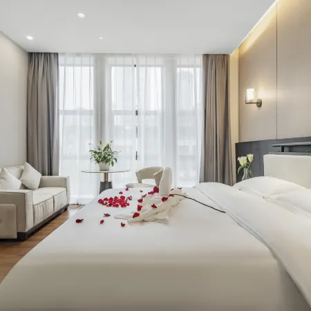 Le You International Hotel