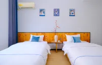 Dream Season Inn (Zhangjiajie Tianmenshan Cableway Station)