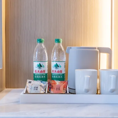 Baijia Hotel (Zhao County Bolin Street)