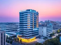 HanTing Hotel (Deqing Xinshi Ancient Town) Hotels near Xinshi Ancient Town