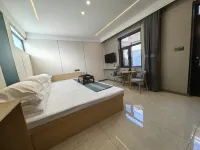 Pingyao Xin She Homestay (Youjian Pingyao West Street) - 駐車場