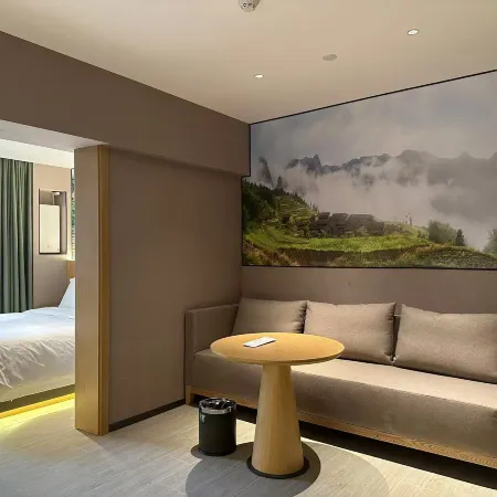 TRUE GO Hotel (Beijing Chaoyang Gongyuan Jintai Road Subway Station)
