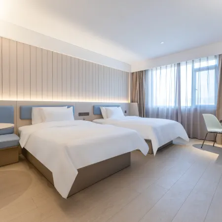 HanTing Hotel (Quzhou Kaihua Railway Station)