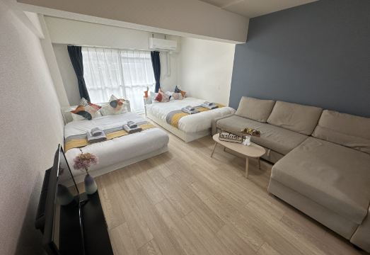 nestay 아파트 거실 전경