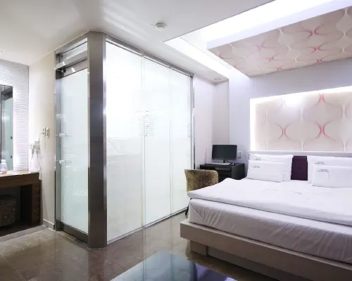 Daegu Icheondong W New York Hotels near DEBEC Plaza