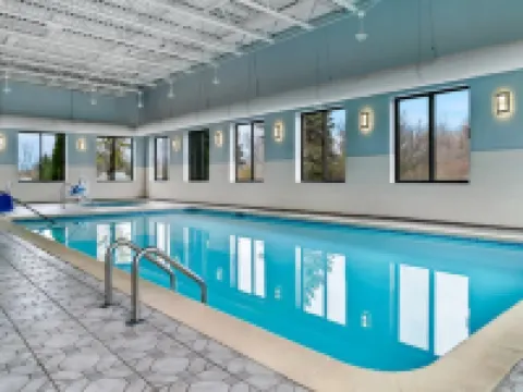 Red Roof Inn Flint Hotels in Flint