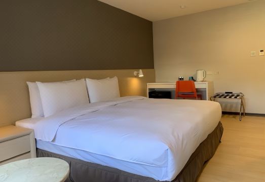 2. 하타고+ 더 앨..