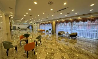 Dandong Dantie Business Hotel