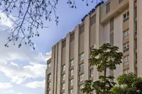 ノボテル キンシャサ ラ ゴムベ のホテル